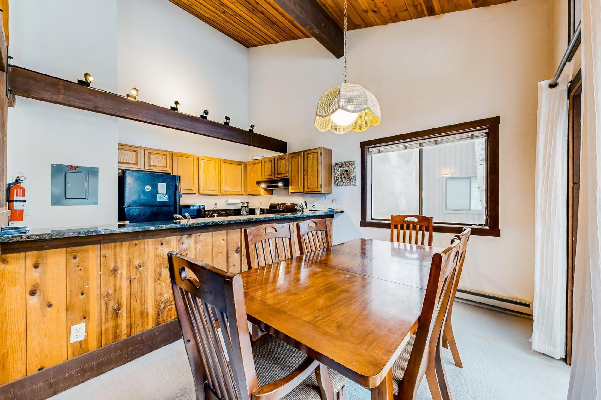 Bridgepoint Condo On Trail Creek Кечъм Екстериор снимка
